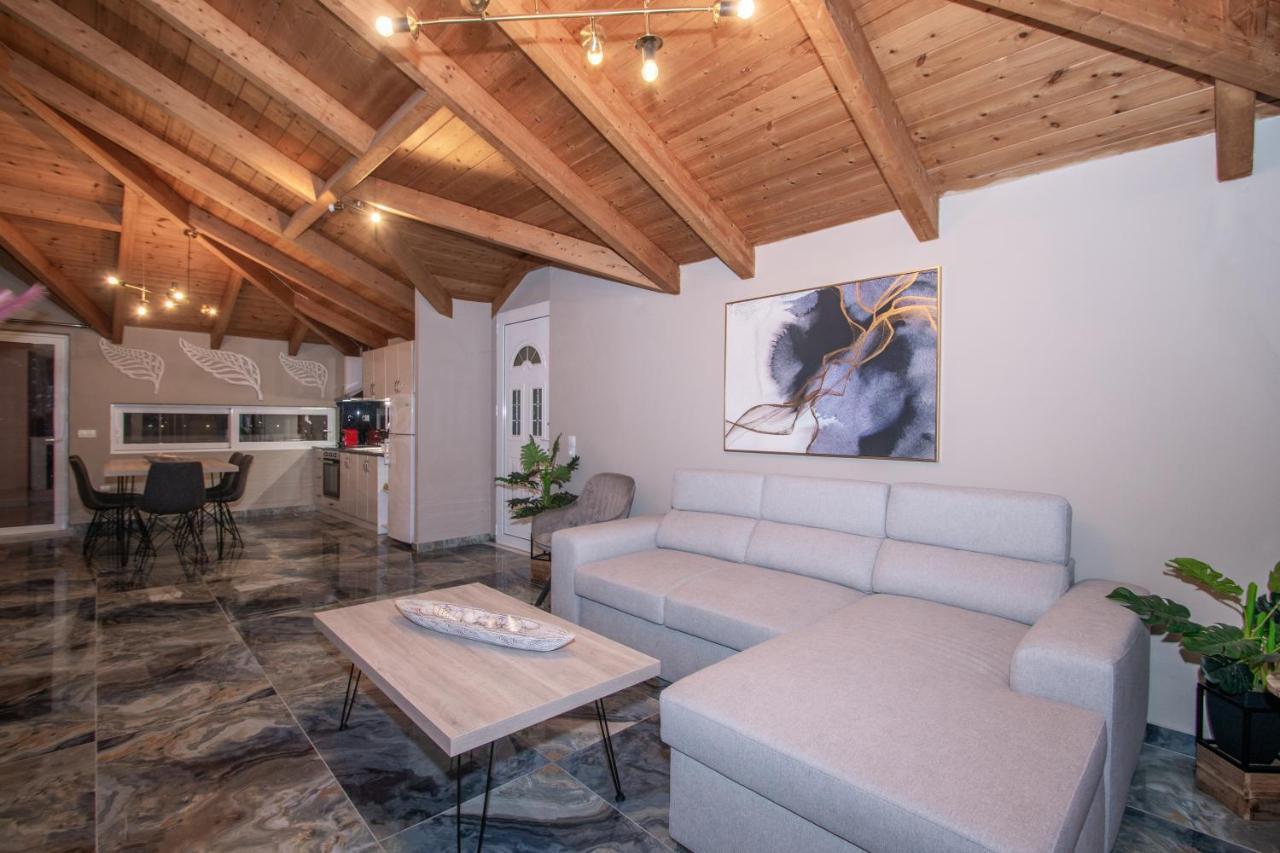 Casa Di Voz Shared Villa Studios By "Elite" Gaitani 외부 사진